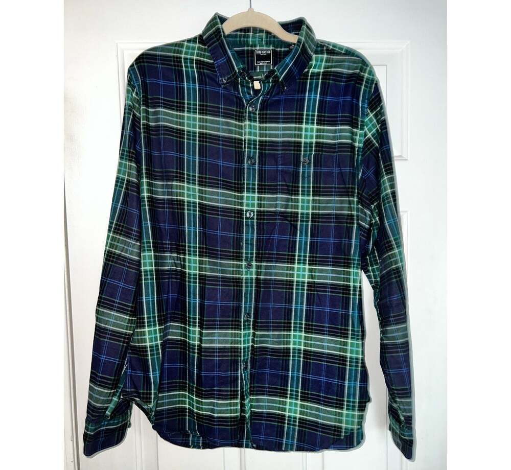 Todd Snyder long sleeve button-up - size XL - OF